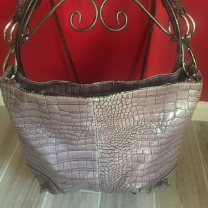 Purse Bucket Style Zipper Reinforced clamps